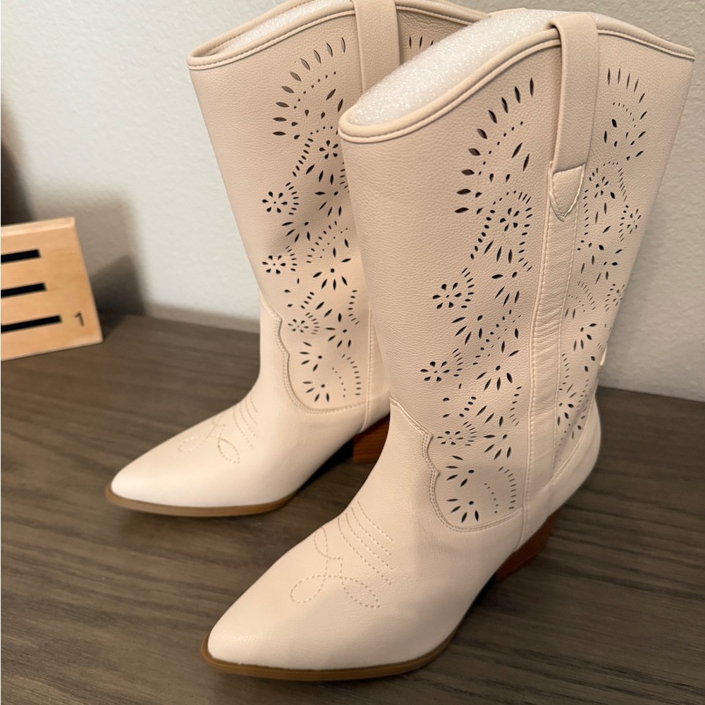 Altar’d State Arula Western-Style Women's Boots